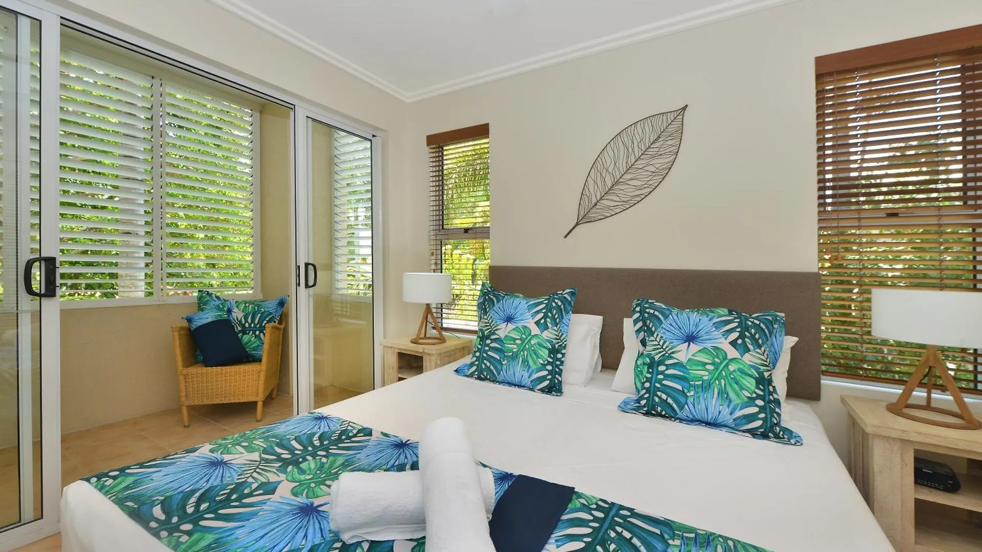 Cayman Villas Port Douglas 4*,  Australia