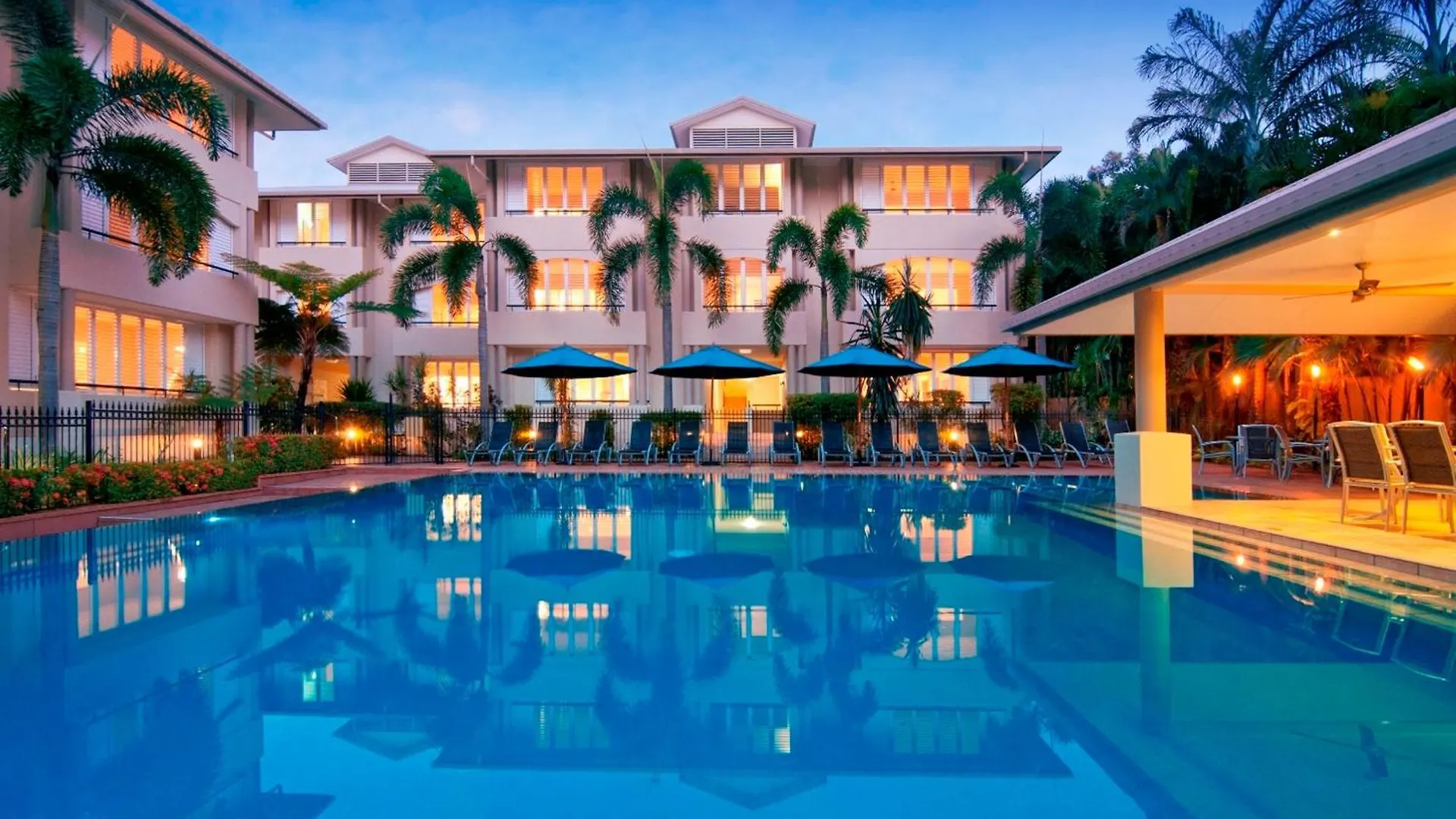 Cayman Villas Port Douglas contacts