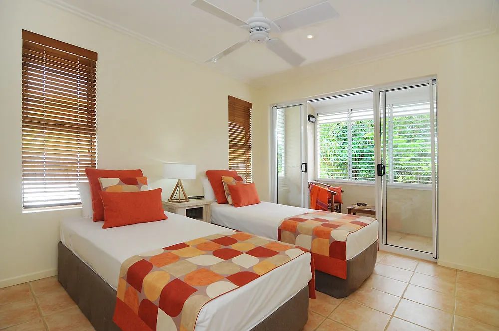 Cayman Villas Port Douglas