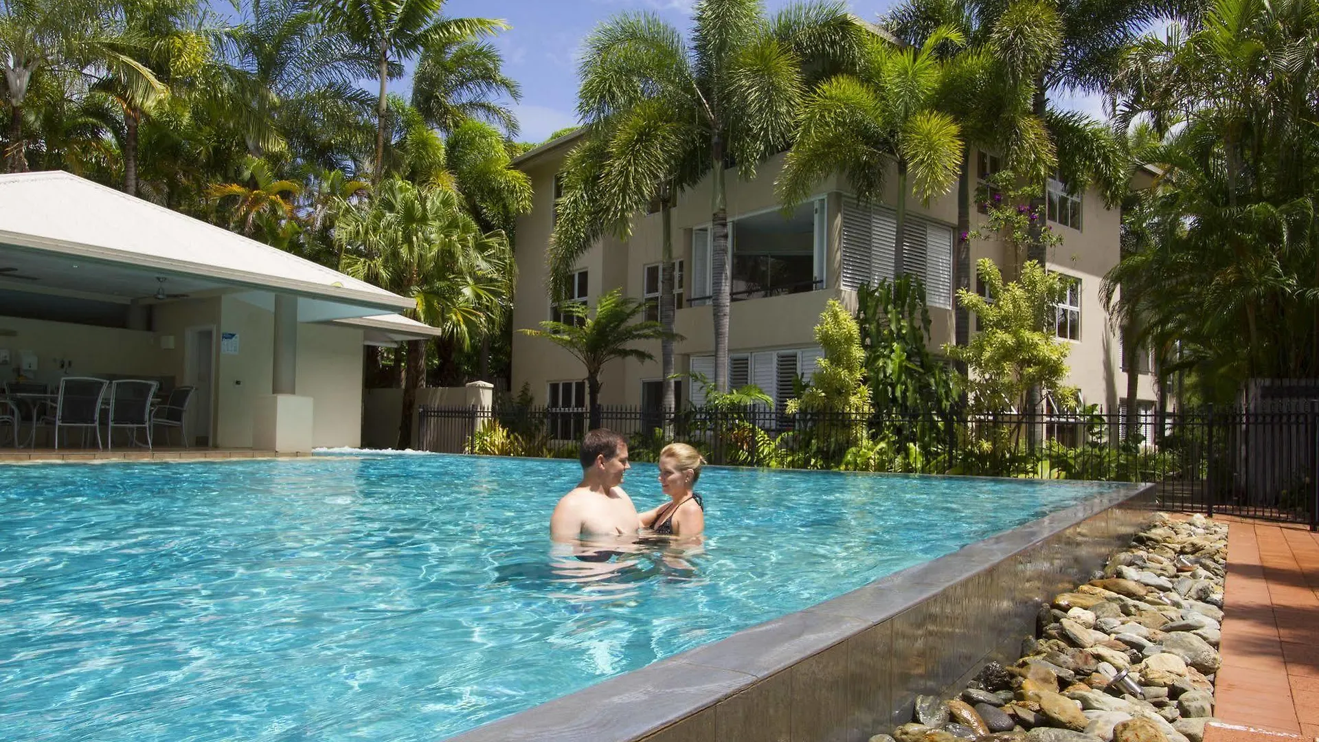 Cayman Villas Port Douglas