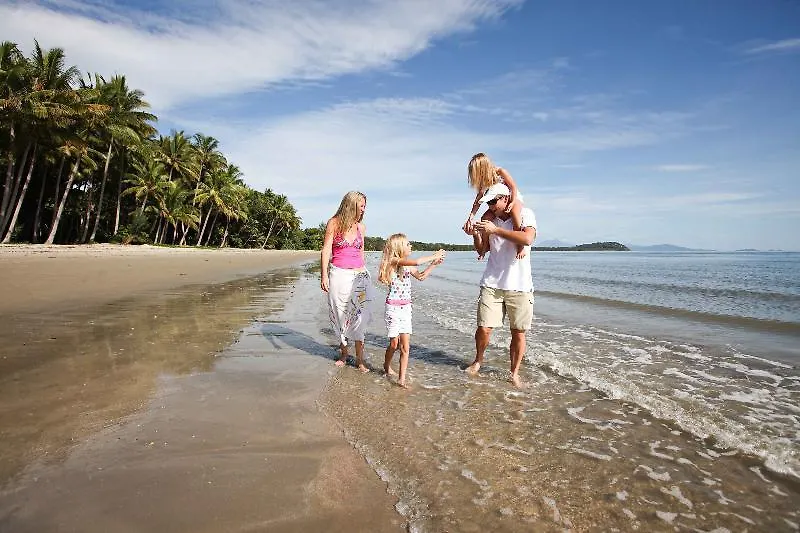 Cayman Villas Port Douglas Resort